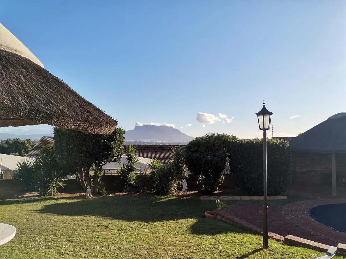 Guest house Plattekloof Treasures Unit 2 Hotel Cape Town