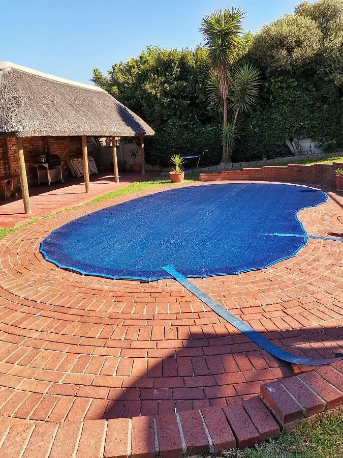 Guest house Plattekloof Treasures Unit 2 Hotel Cape Town